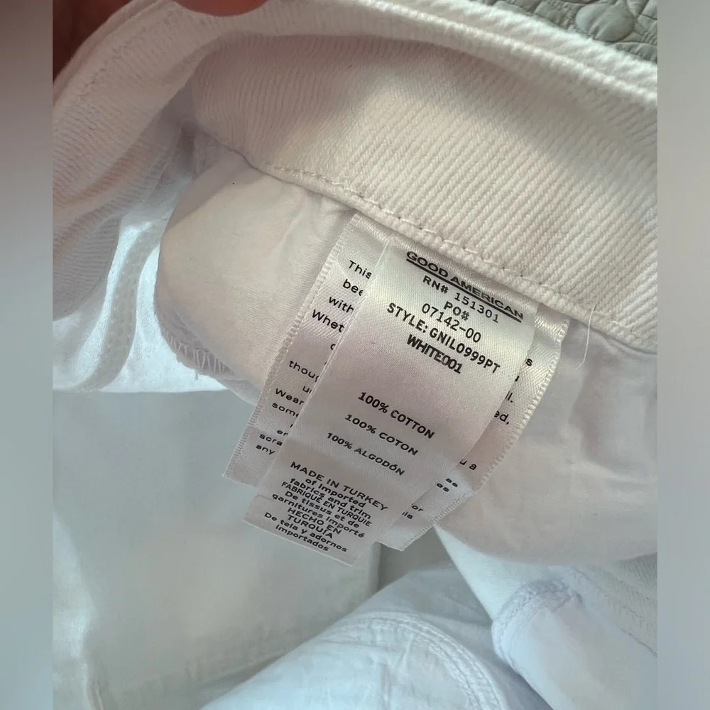 GOOD AMERICAN WHITE JEANS NWT